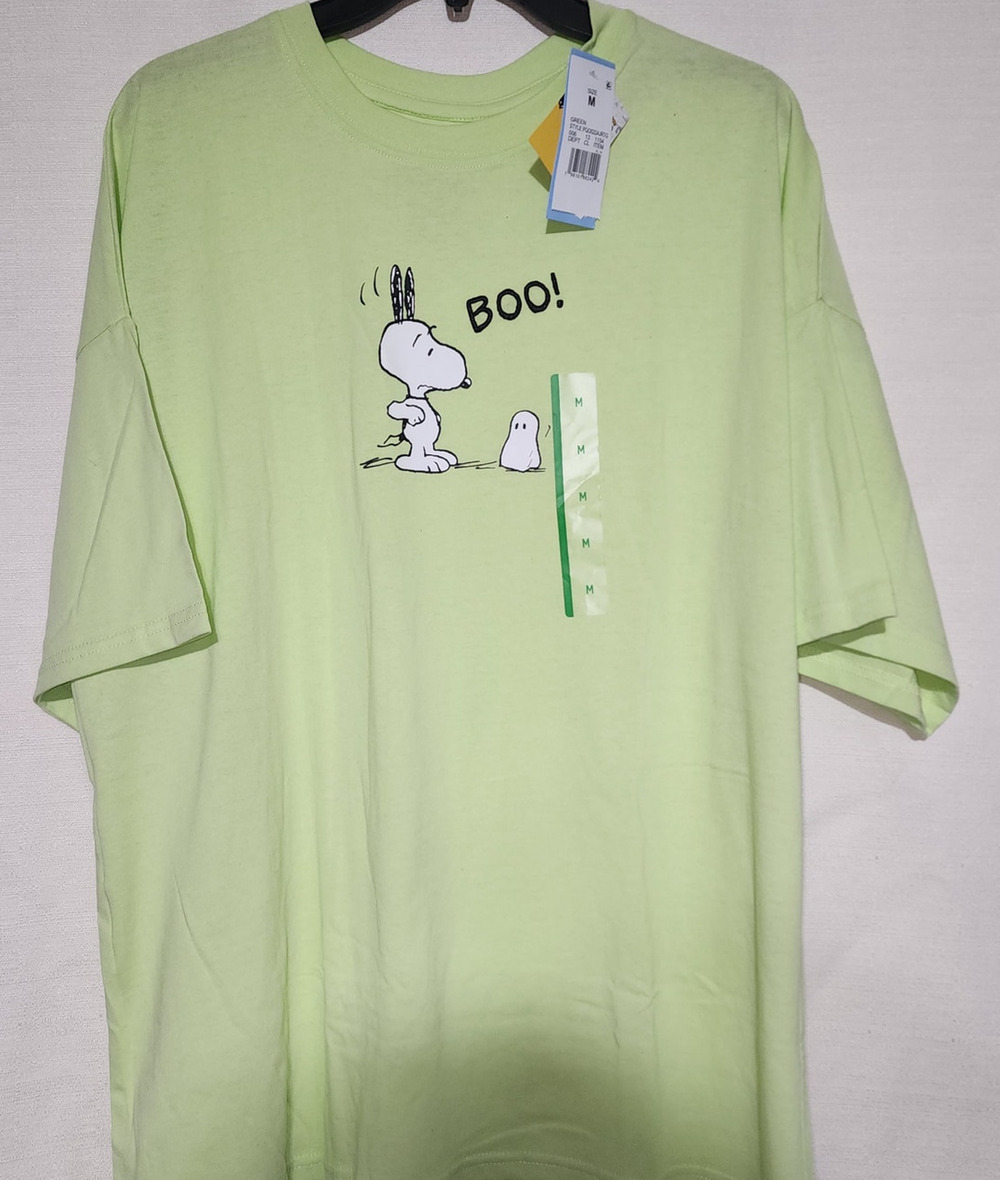 Snoopy ''BOO!'' men's medium green shirt NWT